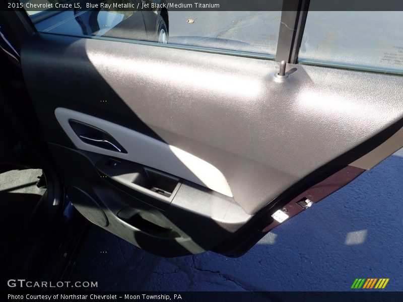 Blue Ray Metallic / Jet Black/Medium Titanium 2015 Chevrolet Cruze LS