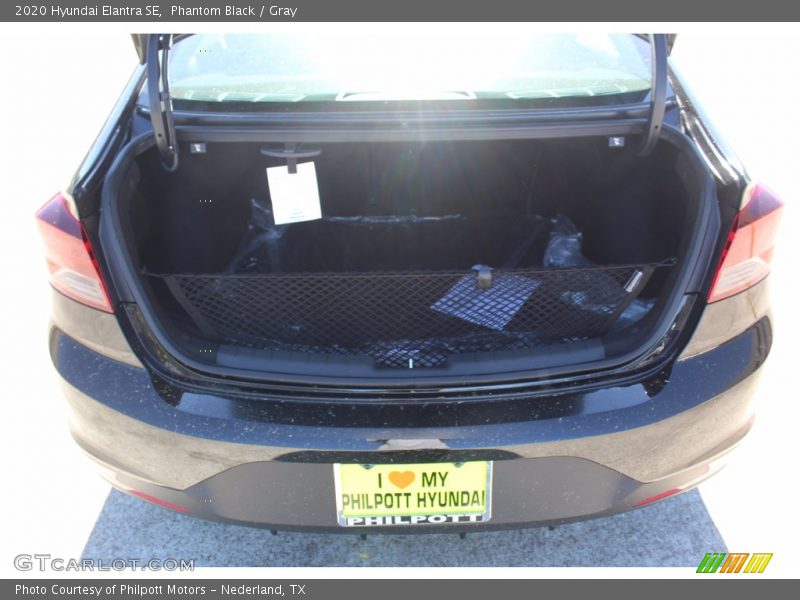 Phantom Black / Gray 2020 Hyundai Elantra SE