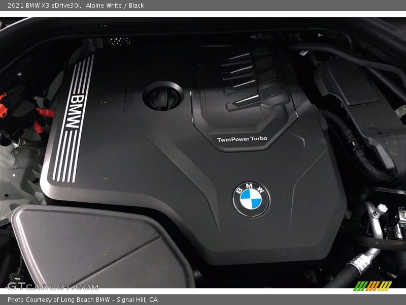 Alpine White / Black 2021 BMW X3 sDrive30i
