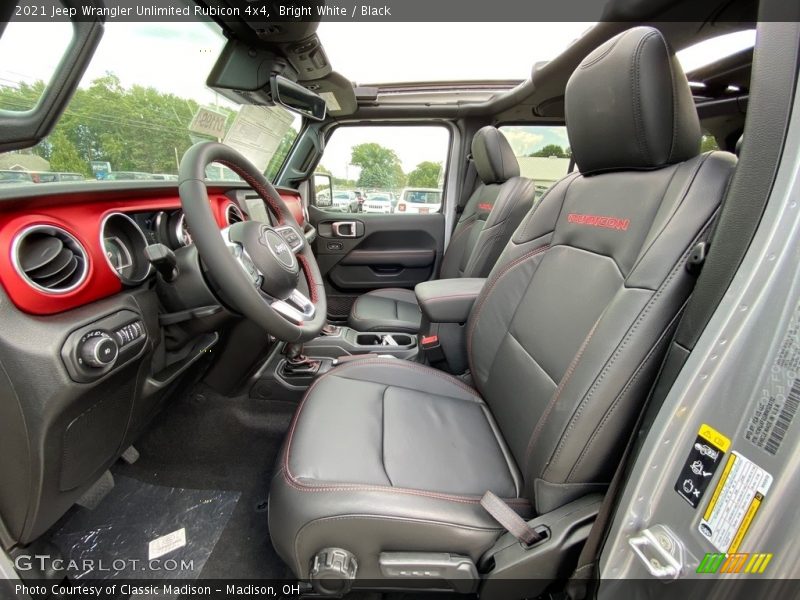 Bright White / Black 2021 Jeep Wrangler Unlimited Rubicon 4x4