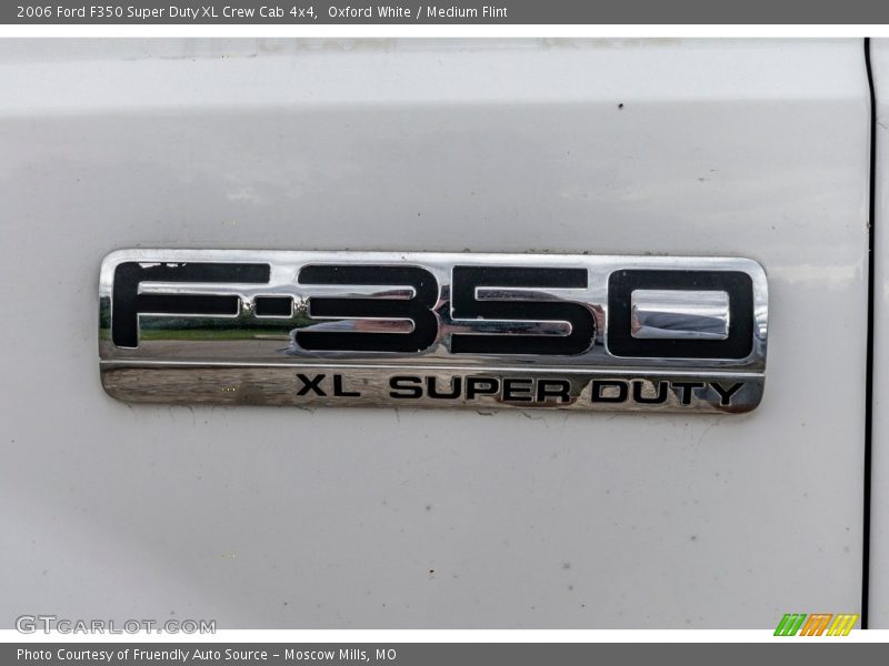 Oxford White / Medium Flint 2006 Ford F350 Super Duty XL Crew Cab 4x4