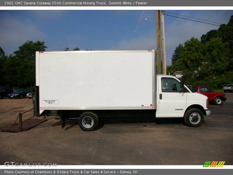 Summit White / Pewter 2002 GMC Savana Cutaway 3500 Commercial Moving Truck