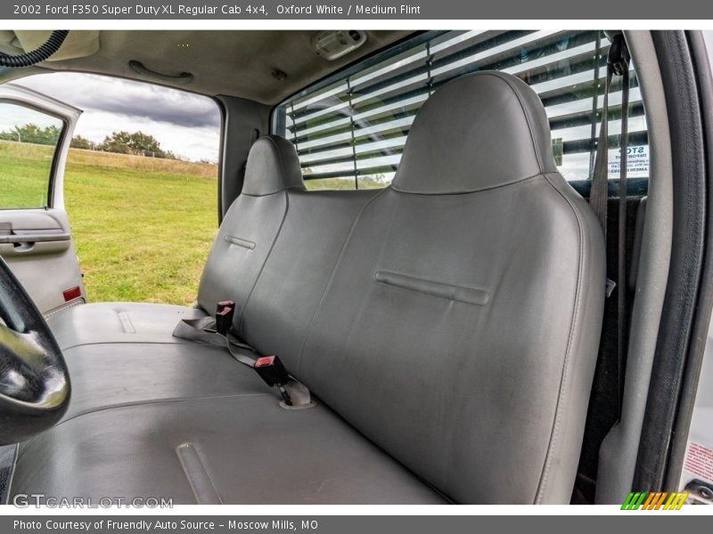 Oxford White / Medium Flint 2002 Ford F350 Super Duty XL Regular Cab 4x4