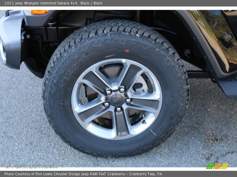 Black / Black 2021 Jeep Wrangler Unlimited Sahara 4x4