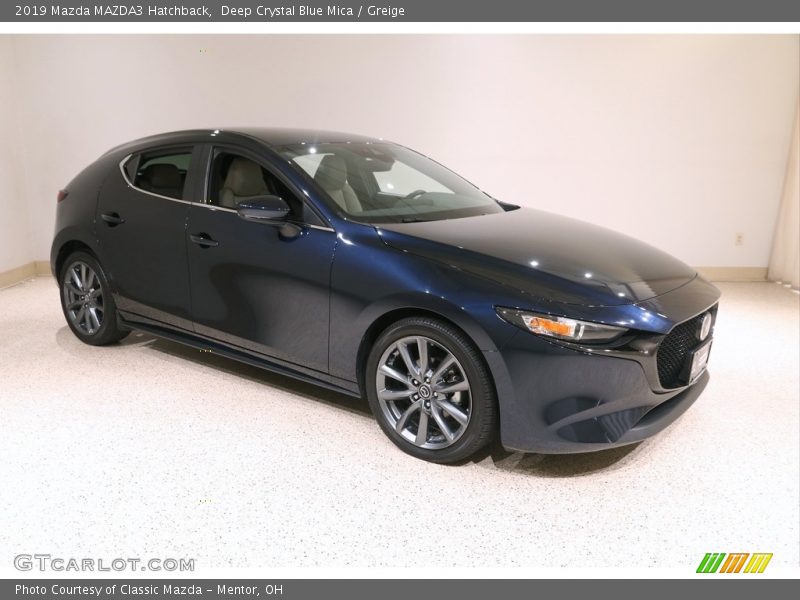 Deep Crystal Blue Mica / Greige 2019 Mazda MAZDA3 Hatchback
