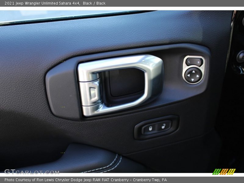 Black / Black 2021 Jeep Wrangler Unlimited Sahara 4x4