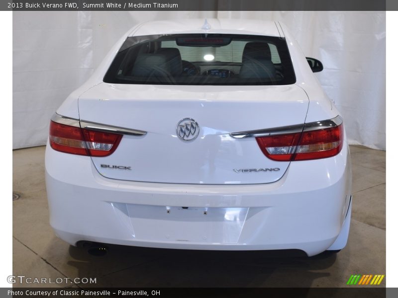 Summit White / Medium Titanium 2013 Buick Verano FWD