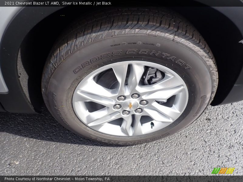 Silver Ice Metallic / Jet Black 2021 Chevrolet Blazer LT AWD