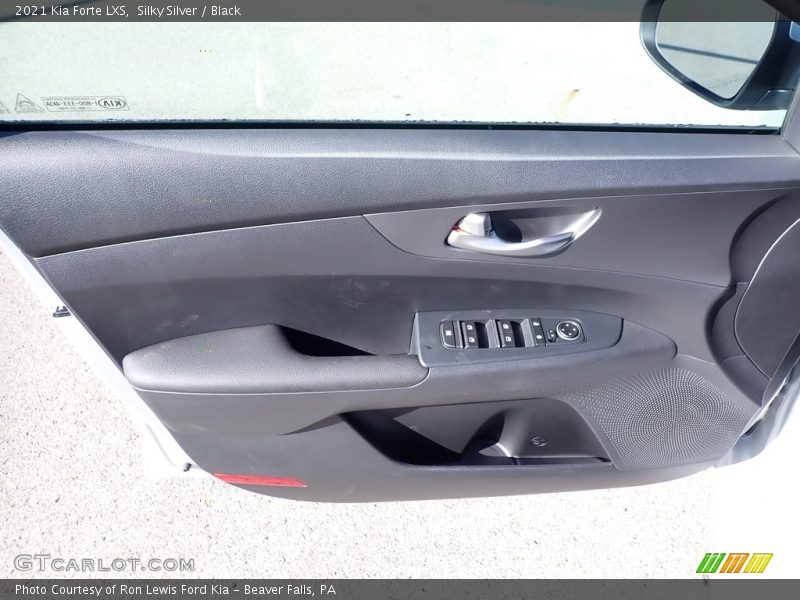 Silky Silver / Black 2021 Kia Forte LXS