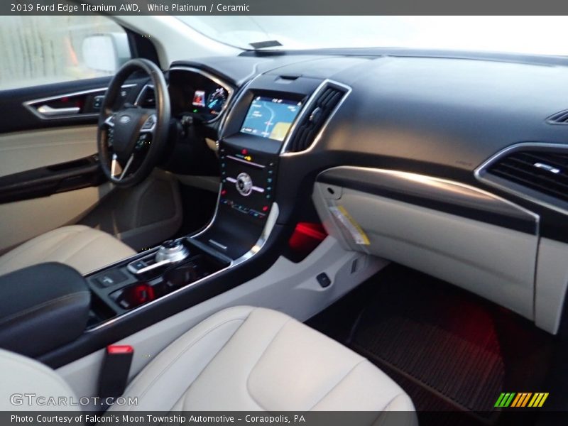 White Platinum / Ceramic 2019 Ford Edge Titanium AWD