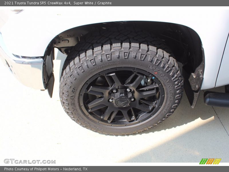 Super White / Graphite 2021 Toyota Tundra SR5 CrewMax 4x4