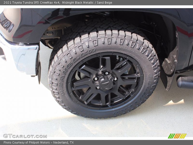 Midnight Black Metallic / Sand Beige 2021 Toyota Tundra SR5 CrewMax 4x4