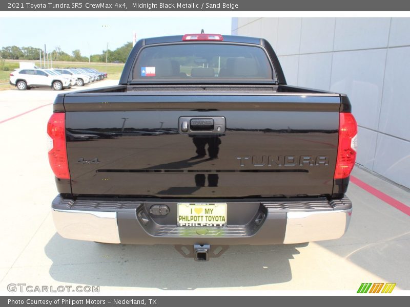 Midnight Black Metallic / Sand Beige 2021 Toyota Tundra SR5 CrewMax 4x4