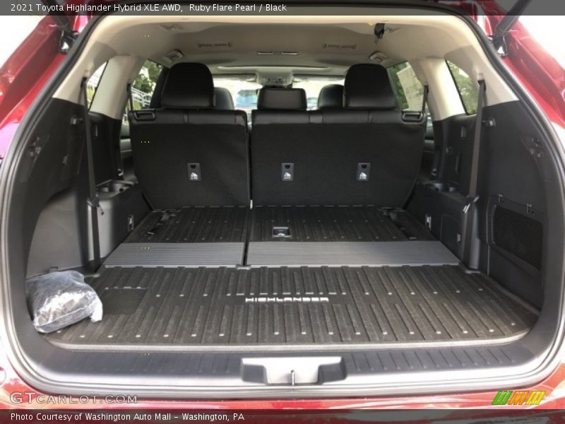  2021 Highlander Hybrid XLE AWD Trunk