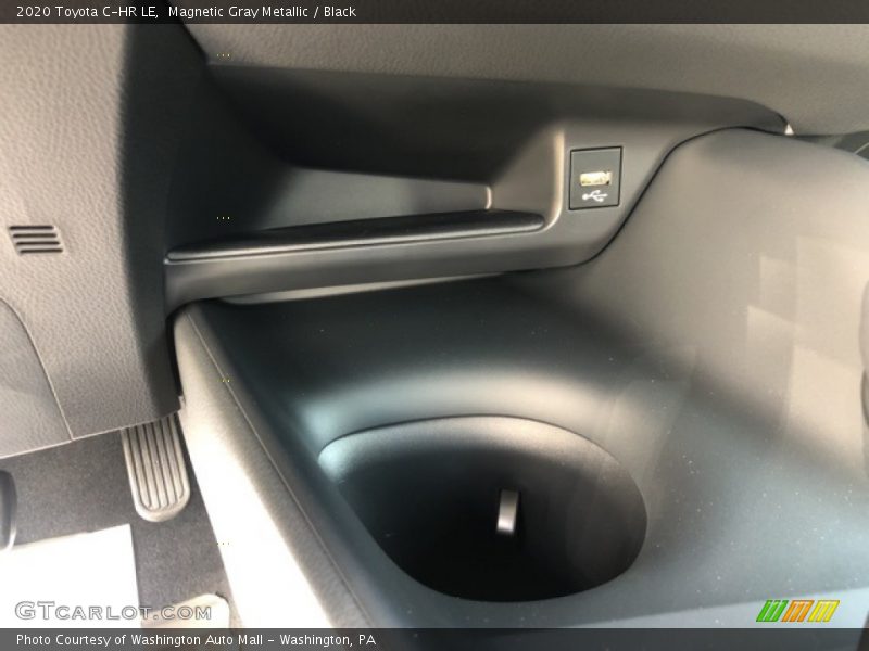 Magnetic Gray Metallic / Black 2020 Toyota C-HR LE