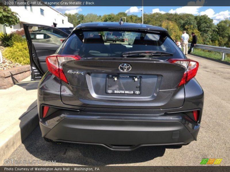 Magnetic Gray Metallic / Black 2020 Toyota C-HR LE