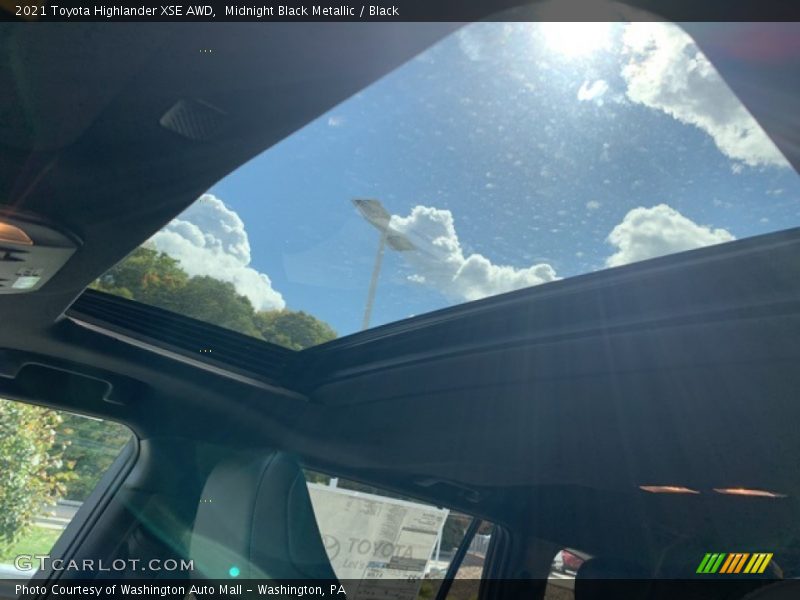 Sunroof of 2021 Highlander XSE AWD