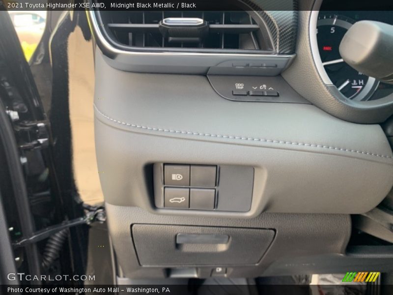 Controls of 2021 Highlander XSE AWD