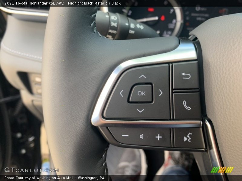  2021 Highlander XSE AWD Steering Wheel