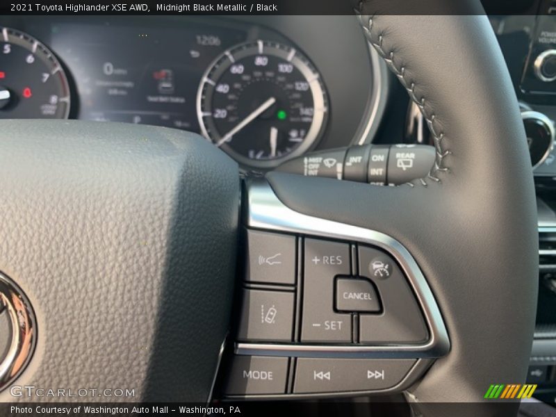  2021 Highlander XSE AWD Steering Wheel