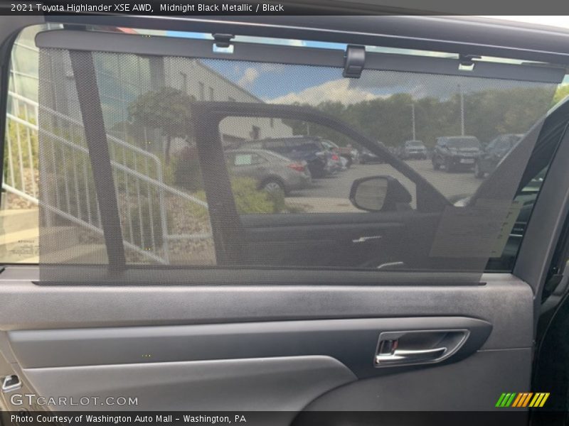 Door Panel of 2021 Highlander XSE AWD