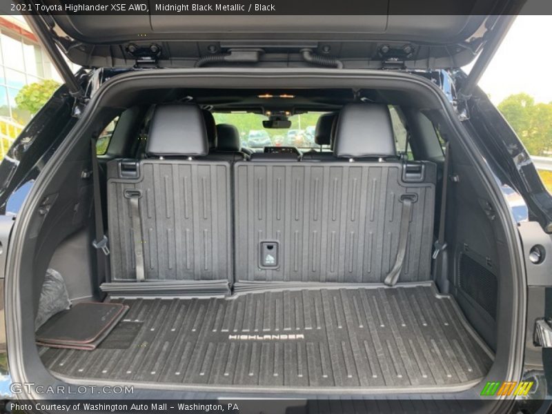  2021 Highlander XSE AWD Trunk