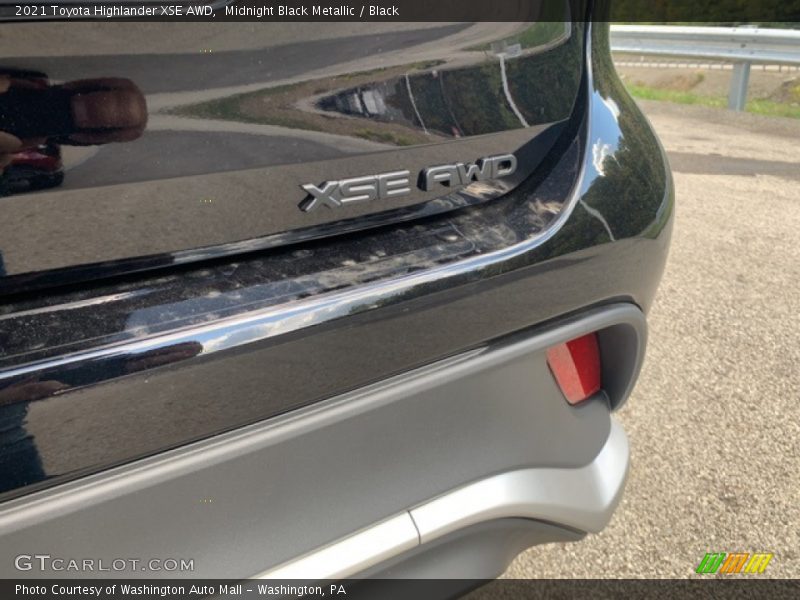  2021 Highlander XSE AWD Logo