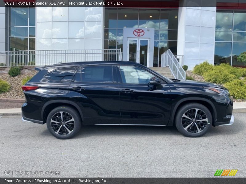  2021 Highlander XSE AWD Midnight Black Metallic