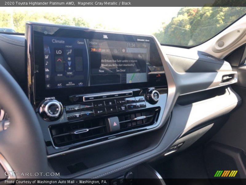 Magnetic Gray Metallic / Black 2020 Toyota Highlander Platinum AWD