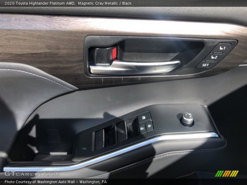 Magnetic Gray Metallic / Black 2020 Toyota Highlander Platinum AWD