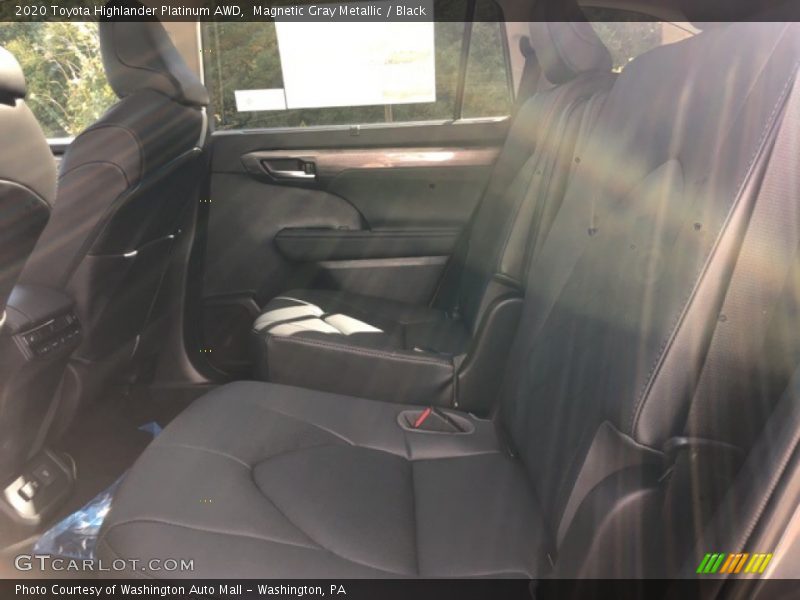 Magnetic Gray Metallic / Black 2020 Toyota Highlander Platinum AWD
