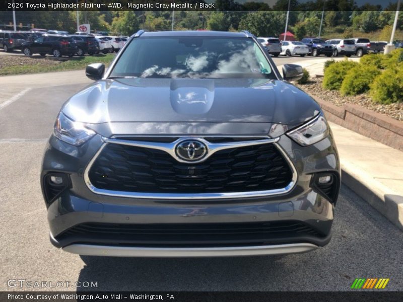Magnetic Gray Metallic / Black 2020 Toyota Highlander Platinum AWD