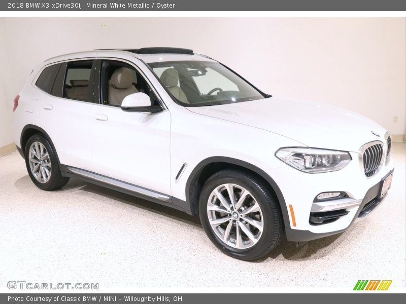 Mineral White Metallic / Oyster 2018 BMW X3 xDrive30i