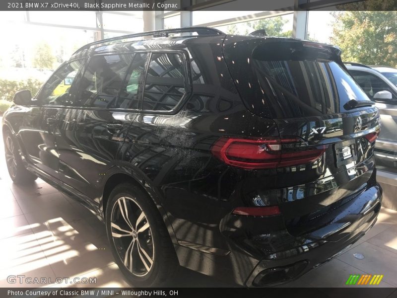 Black Sapphire Metallic / Cognac 2021 BMW X7 xDrive40i