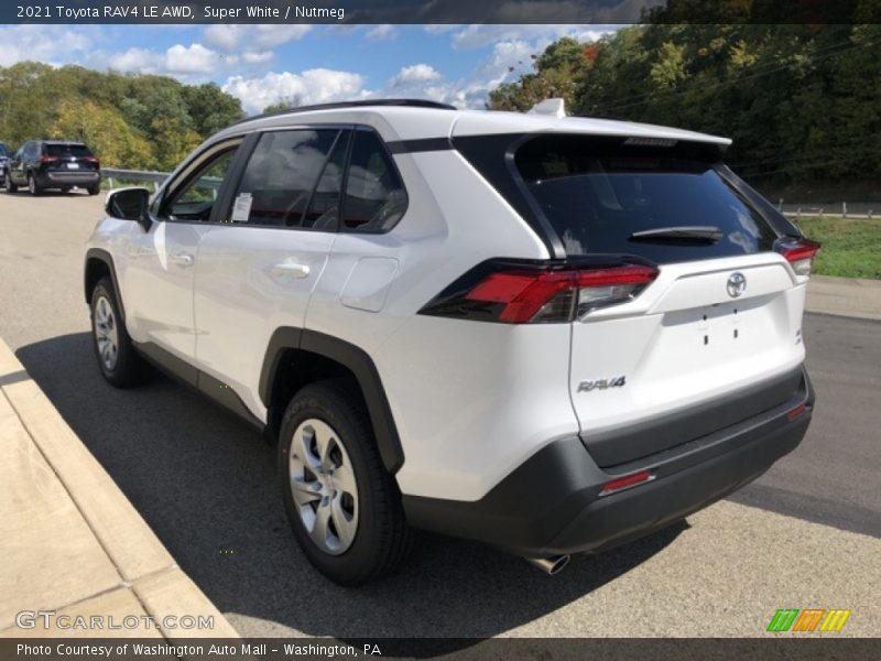 Super White / Nutmeg 2021 Toyota RAV4 LE AWD