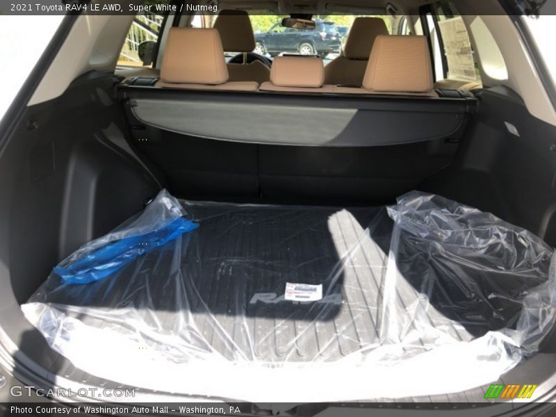 Super White / Nutmeg 2021 Toyota RAV4 LE AWD