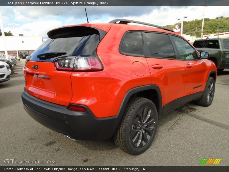 Spitfire Orange / Black 2021 Jeep Cherokee Latitude Lux 4x4