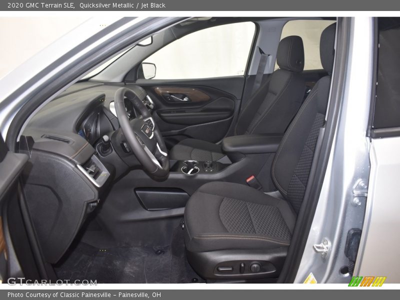 Quicksilver Metallic / Jet Black 2020 GMC Terrain SLE