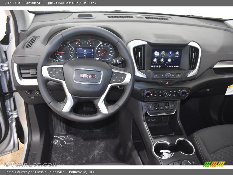Quicksilver Metallic / Jet Black 2020 GMC Terrain SLE