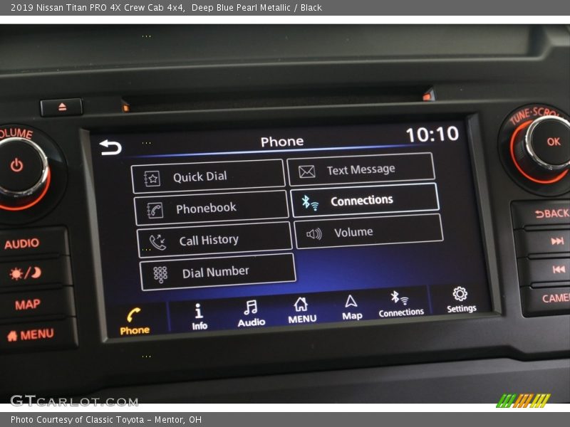 Controls of 2019 Titan PRO 4X Crew Cab 4x4