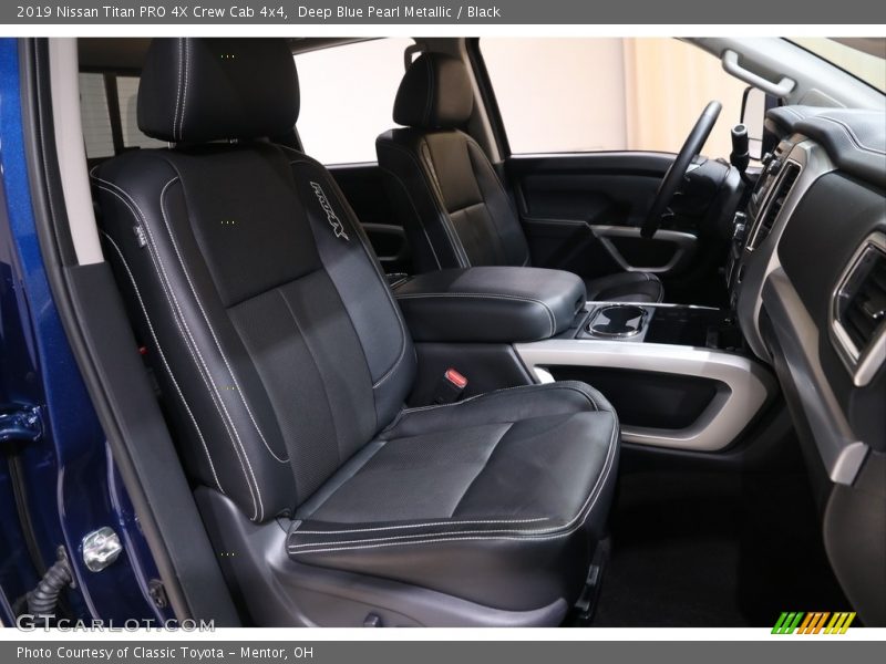 Front Seat of 2019 Titan PRO 4X Crew Cab 4x4