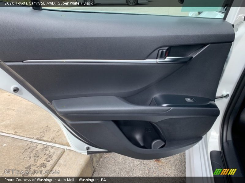 Super White / Black 2020 Toyota Camry SE AWD