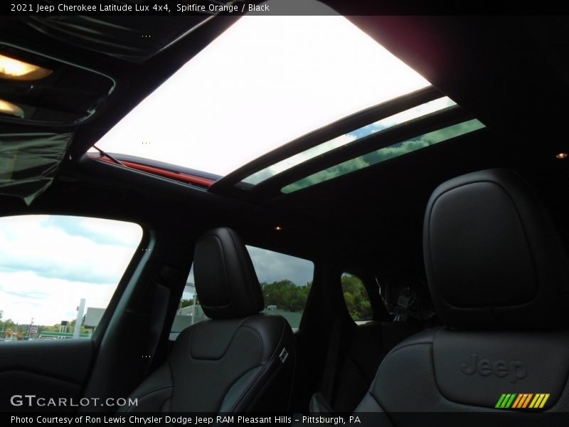 Spitfire Orange / Black 2021 Jeep Cherokee Latitude Lux 4x4