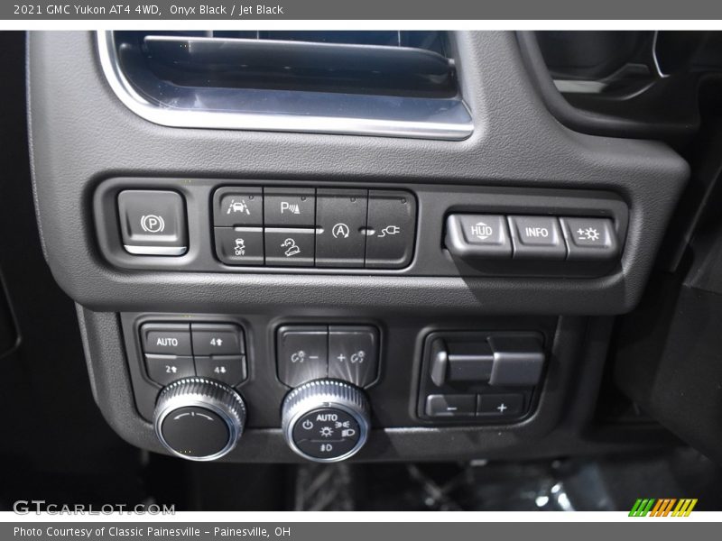 Controls of 2021 Yukon AT4 4WD