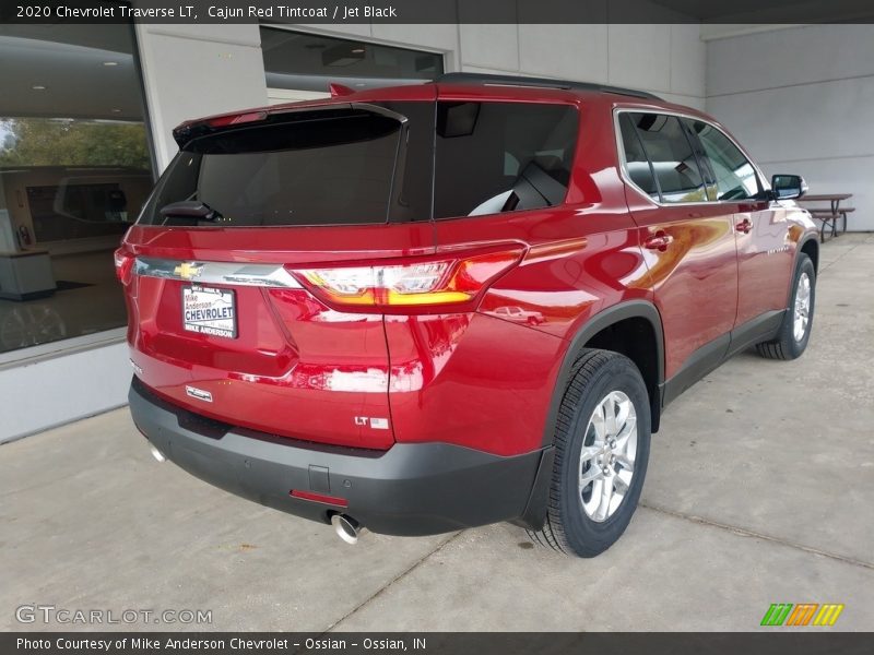 Cajun Red Tintcoat / Jet Black 2020 Chevrolet Traverse LT