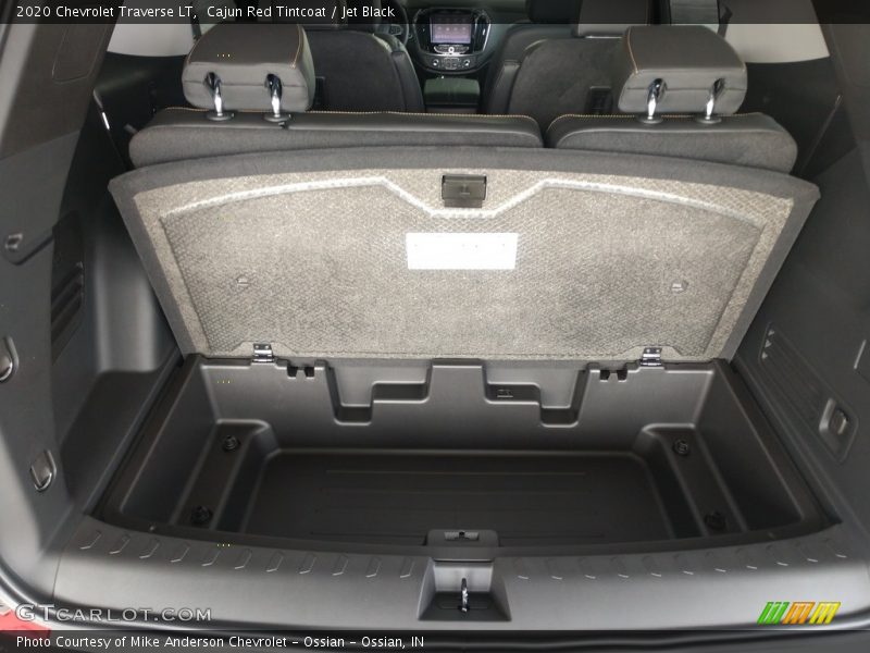 Cajun Red Tintcoat / Jet Black 2020 Chevrolet Traverse LT