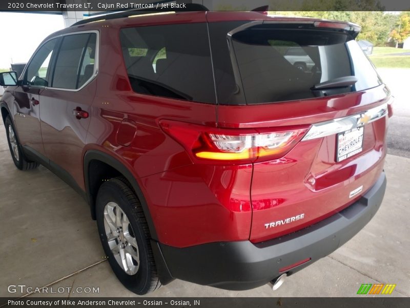 Cajun Red Tintcoat / Jet Black 2020 Chevrolet Traverse LT