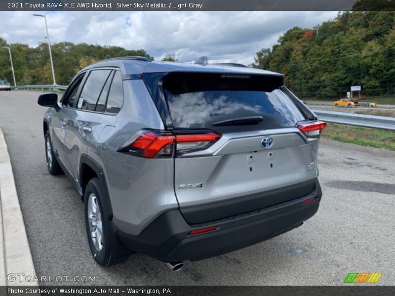 Silver Sky Metallic / Light Gray 2021 Toyota RAV4 XLE AWD Hybrid