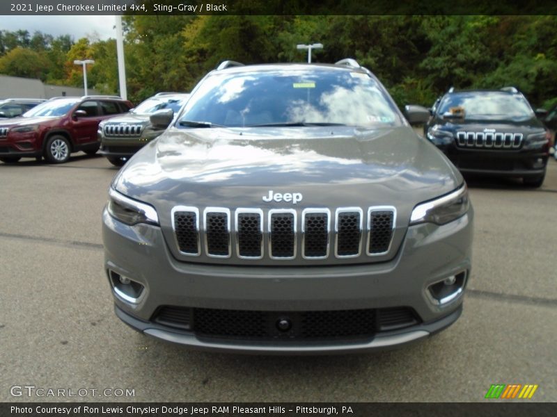 Sting-Gray / Black 2021 Jeep Cherokee Limited 4x4