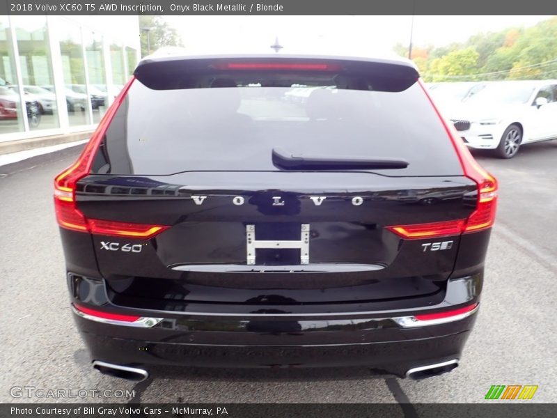 Onyx Black Metallic / Blonde 2018 Volvo XC60 T5 AWD Inscription